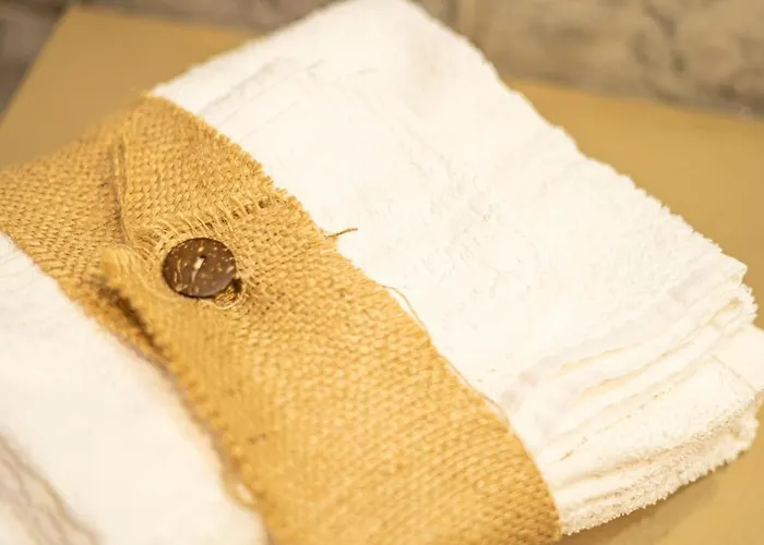 Veranda With Jacuzzi & Bbq 1 Minute From The