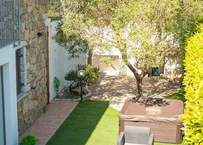 Veranda With Jacuzzi & Bbq 1 Minute From The *