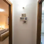Veranda With Jacuzzi & Bbq 1 Minute From The Appartamento