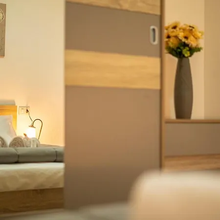 Veranda With Jacuzzi & Bbq 1 Minute From The *