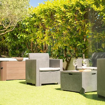 Apartment Veranda With Jacuzzi & Bbq 1 Minute From The