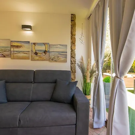 Apartment Veranda With Jacuzzi & Bbq 1 Minute From The *
