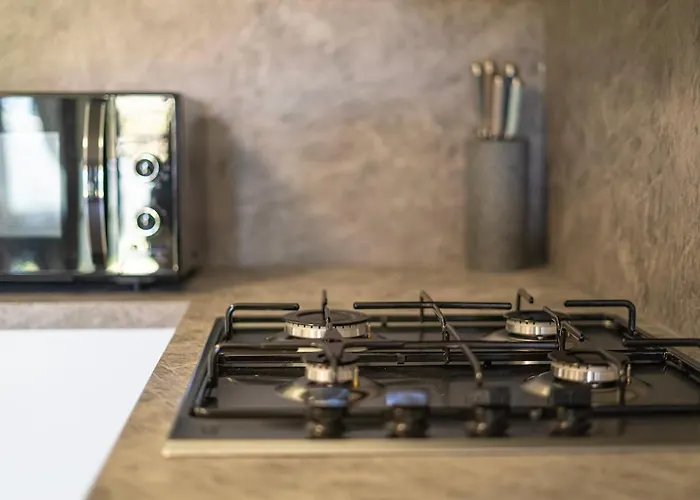 Veranda With Jacuzzi & Bbq 1 Minute From The Apartment Capo Comino